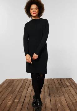 Strickkleid In Unifarbe