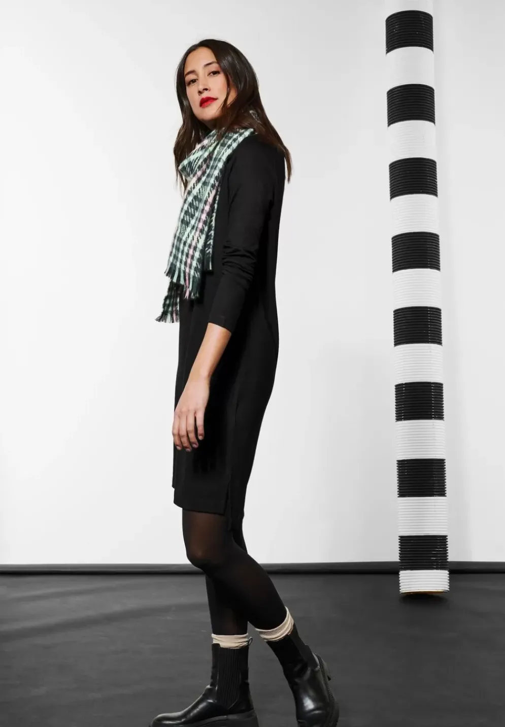 Sweatkleid In Unifarbe