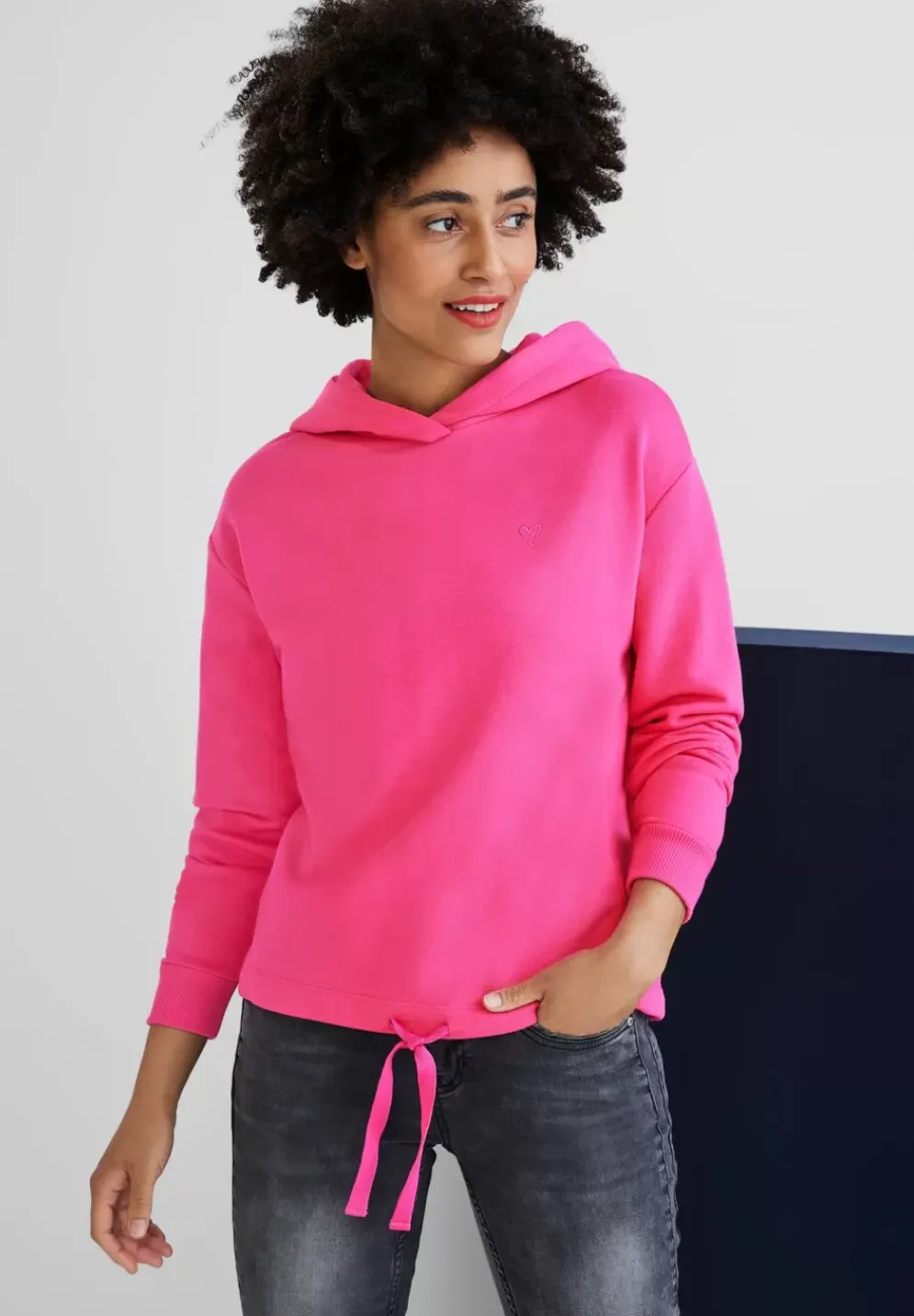 Sweatshirt Mit Kapuze
