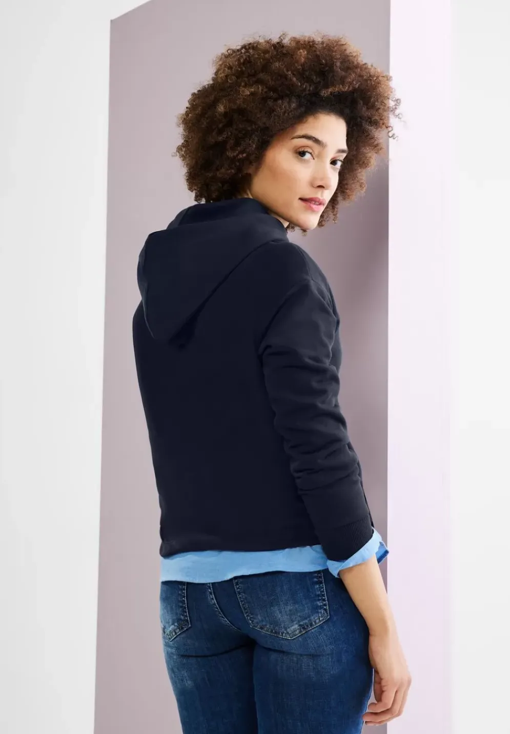 Sweatshirt Mit Kapuze