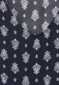 Top Mit Minimalprint