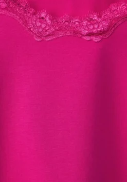 Top Mit Spitzendetail