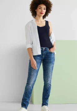 Top Mit Spitzendetail