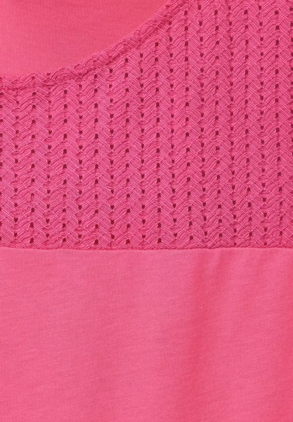 Top Mit Spitzendetail