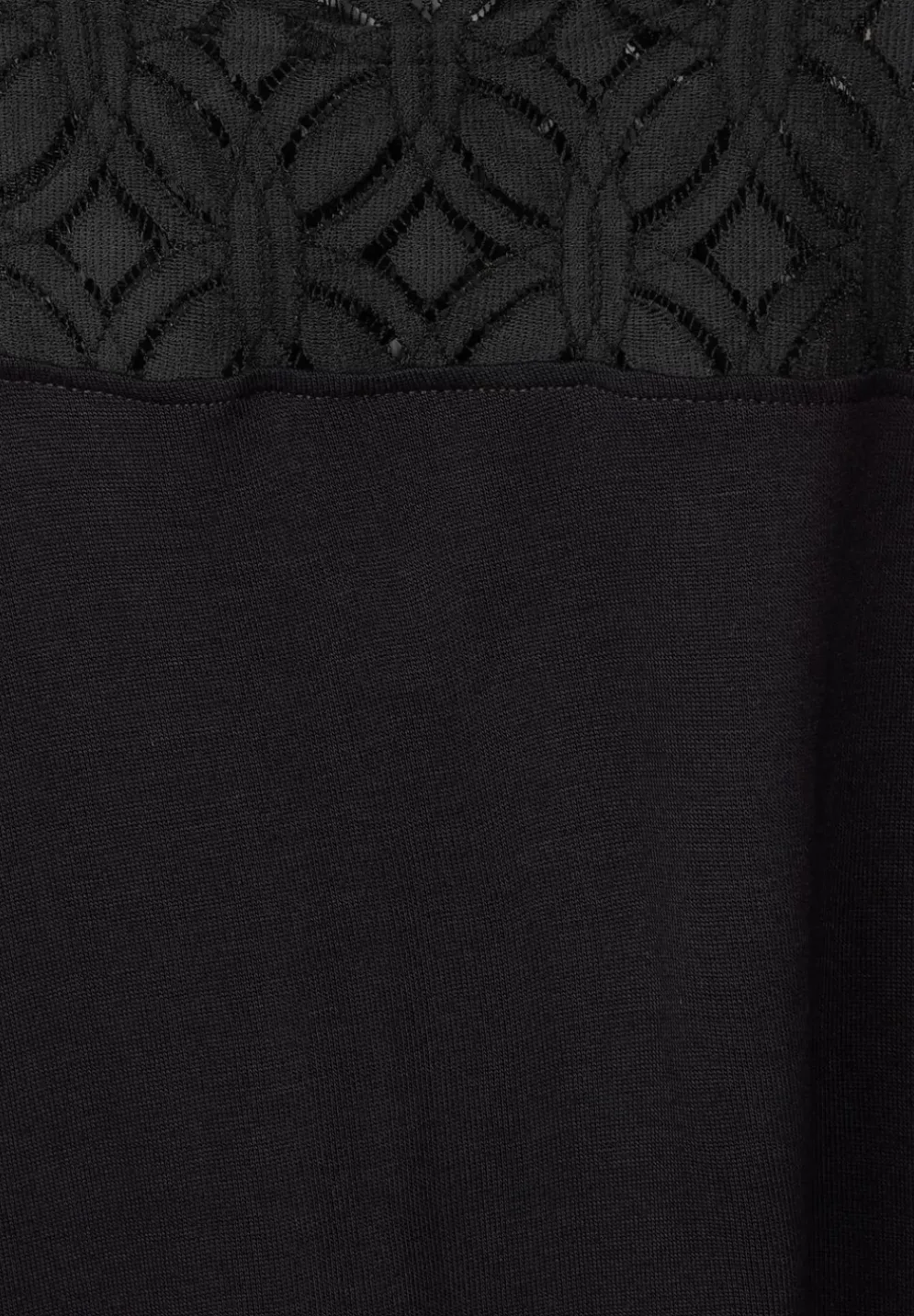 Top Mit Spitzendetail