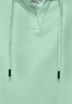 Top Mit Stickereidetail