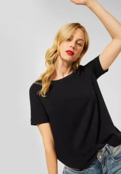 T-Shirt Im Materialmix