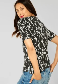 T-Shirt Im Materialmix