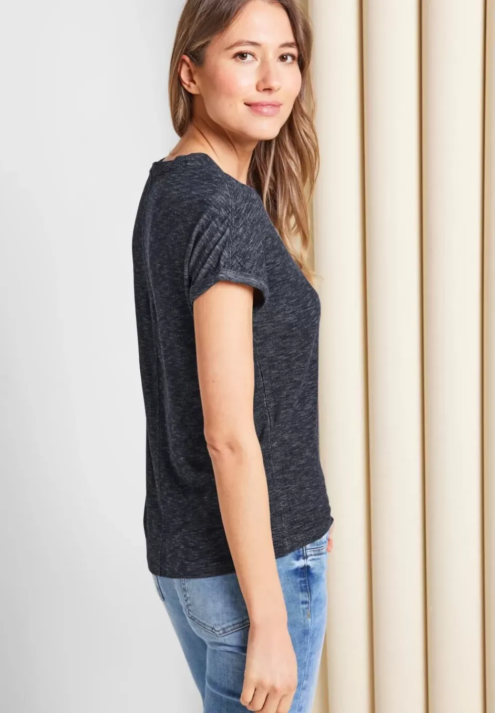 T-Shirt In Melange Optik