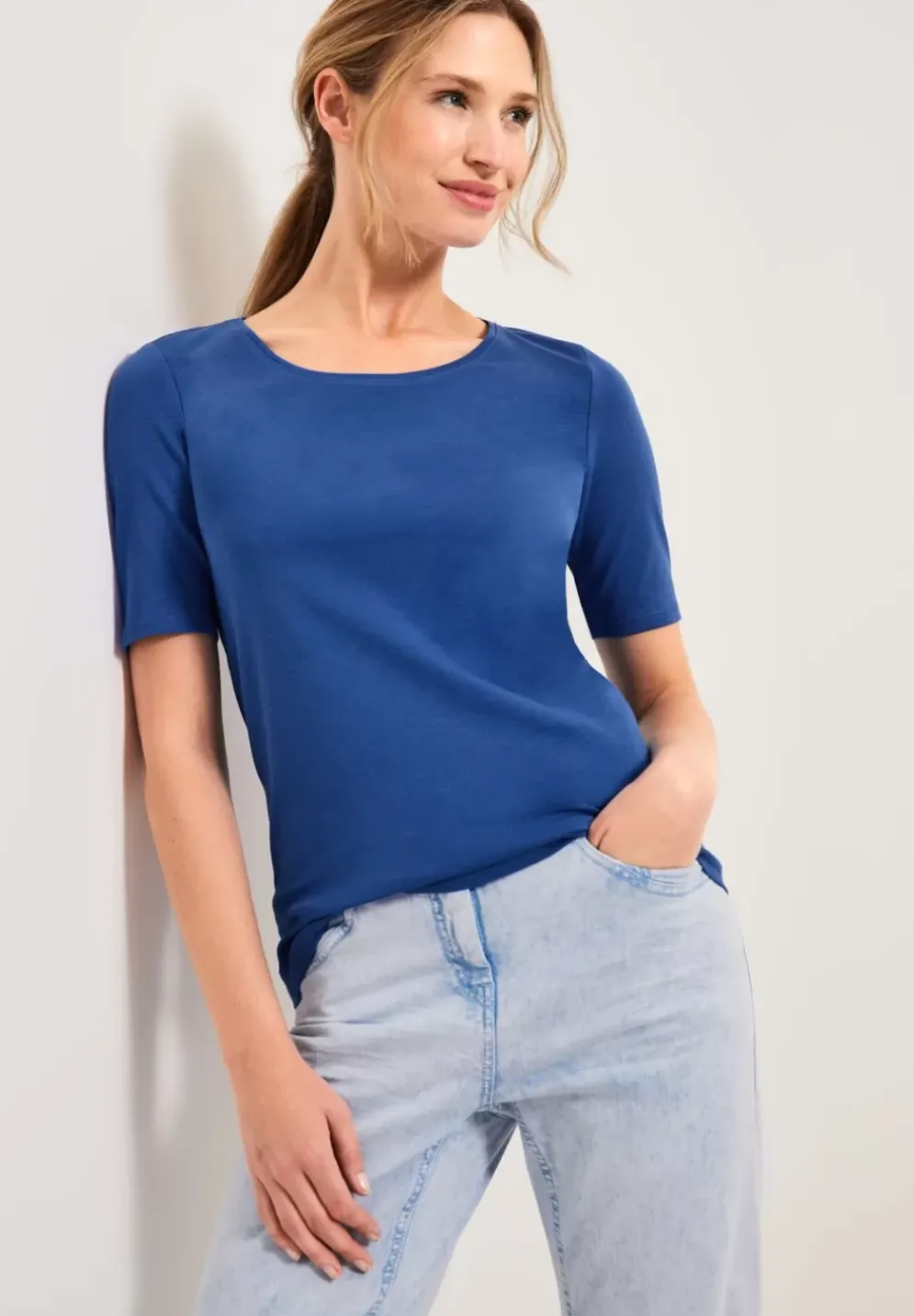 T-Shirt In Unifarbe
