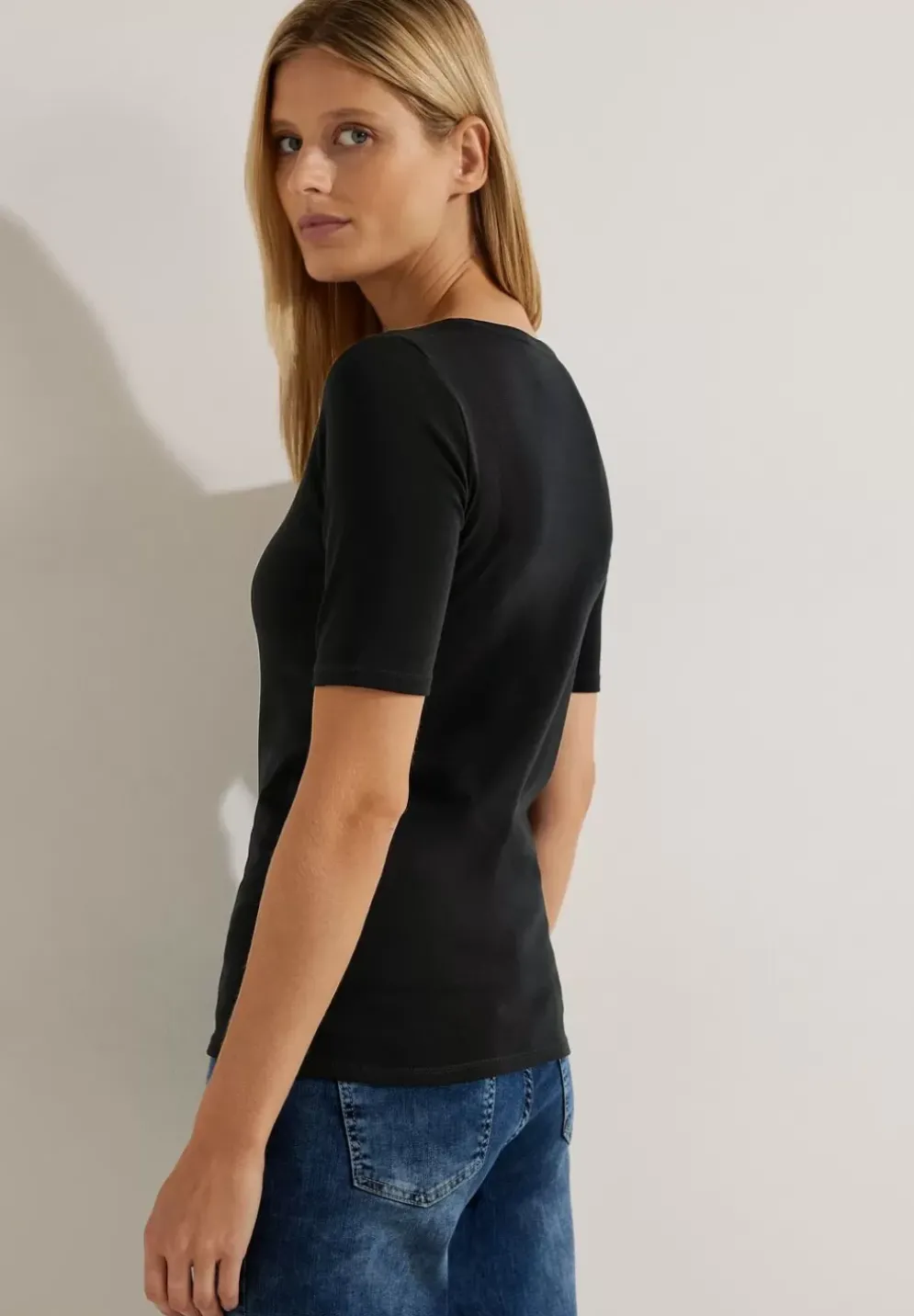 T-Shirt In Unifarbe