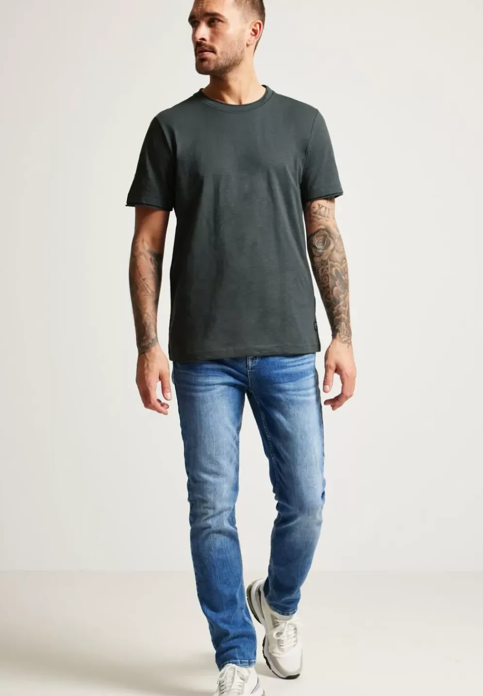 T-Shirt In Unifarbe