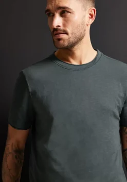 T-Shirt In Unifarbe