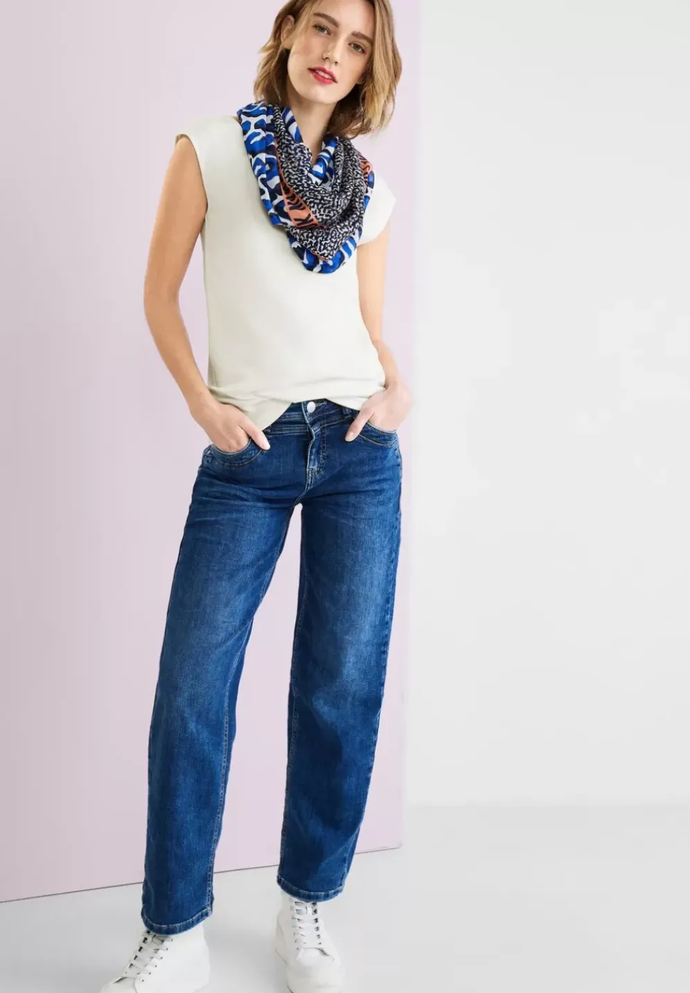 T-Shirt In Unifarbe
