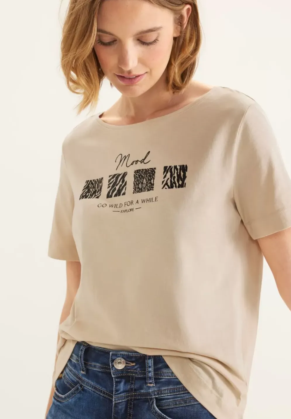 T-Shirt Mit Artwork Print