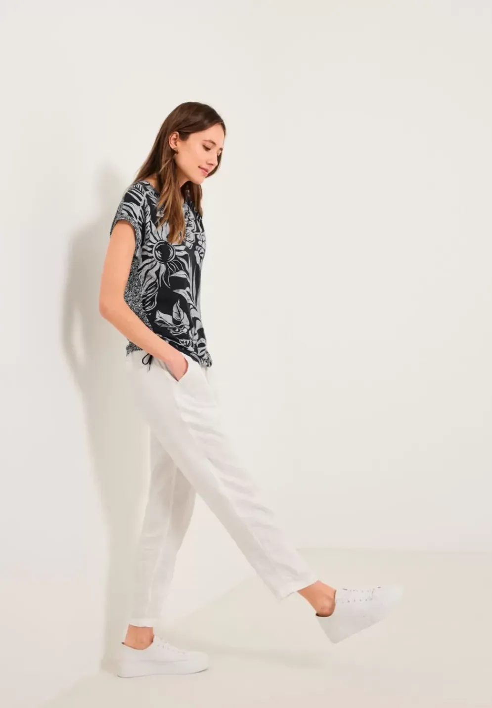 T-Shirt Mit Blatterprint