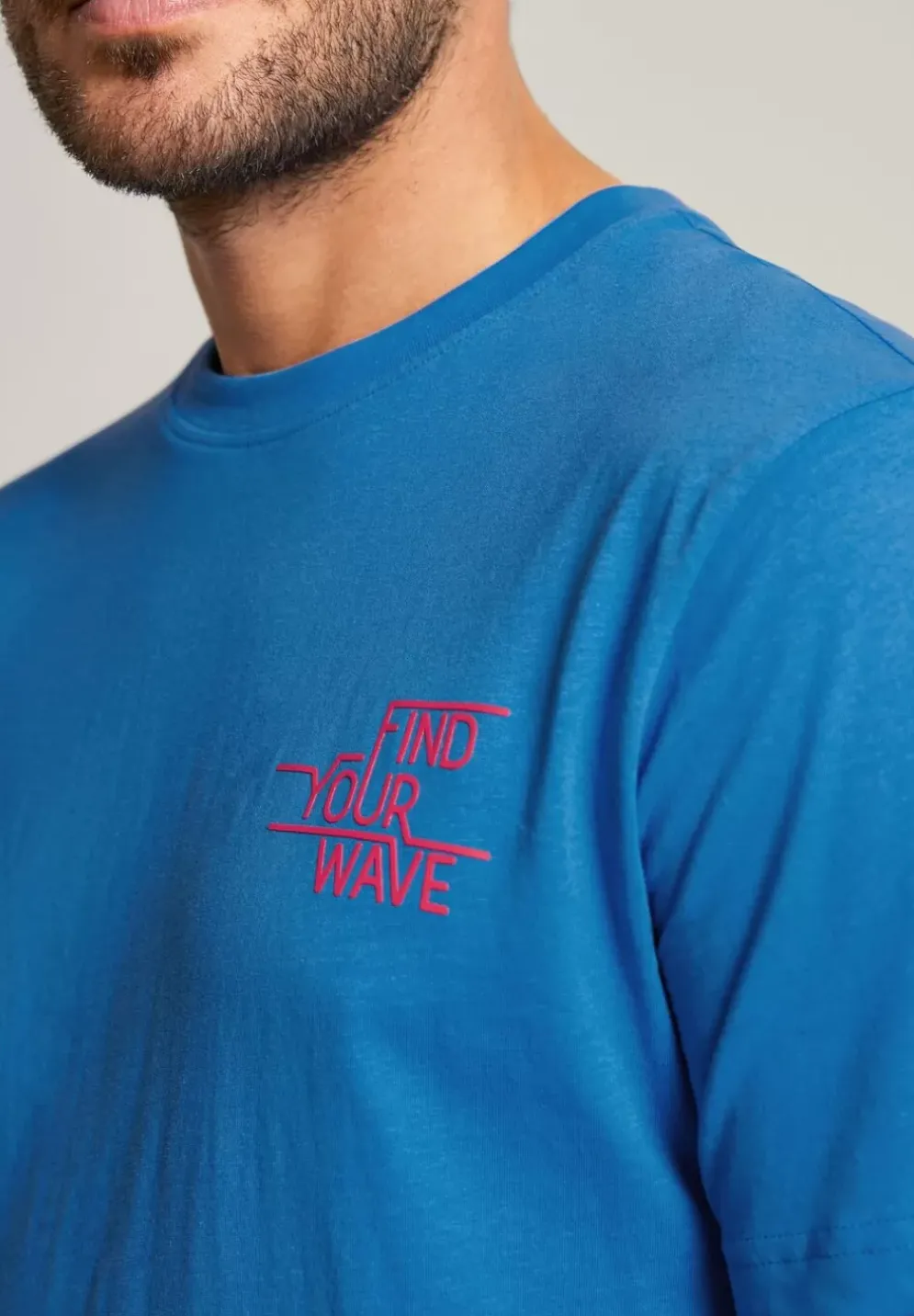 T-Shirt Mit Brustprint