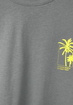 T-Shirt Mit Brustprint
