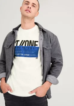 T-Shirt Mit 3D Frontprint