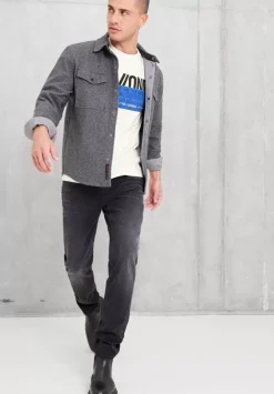 T-Shirt Mit 3D Frontprint