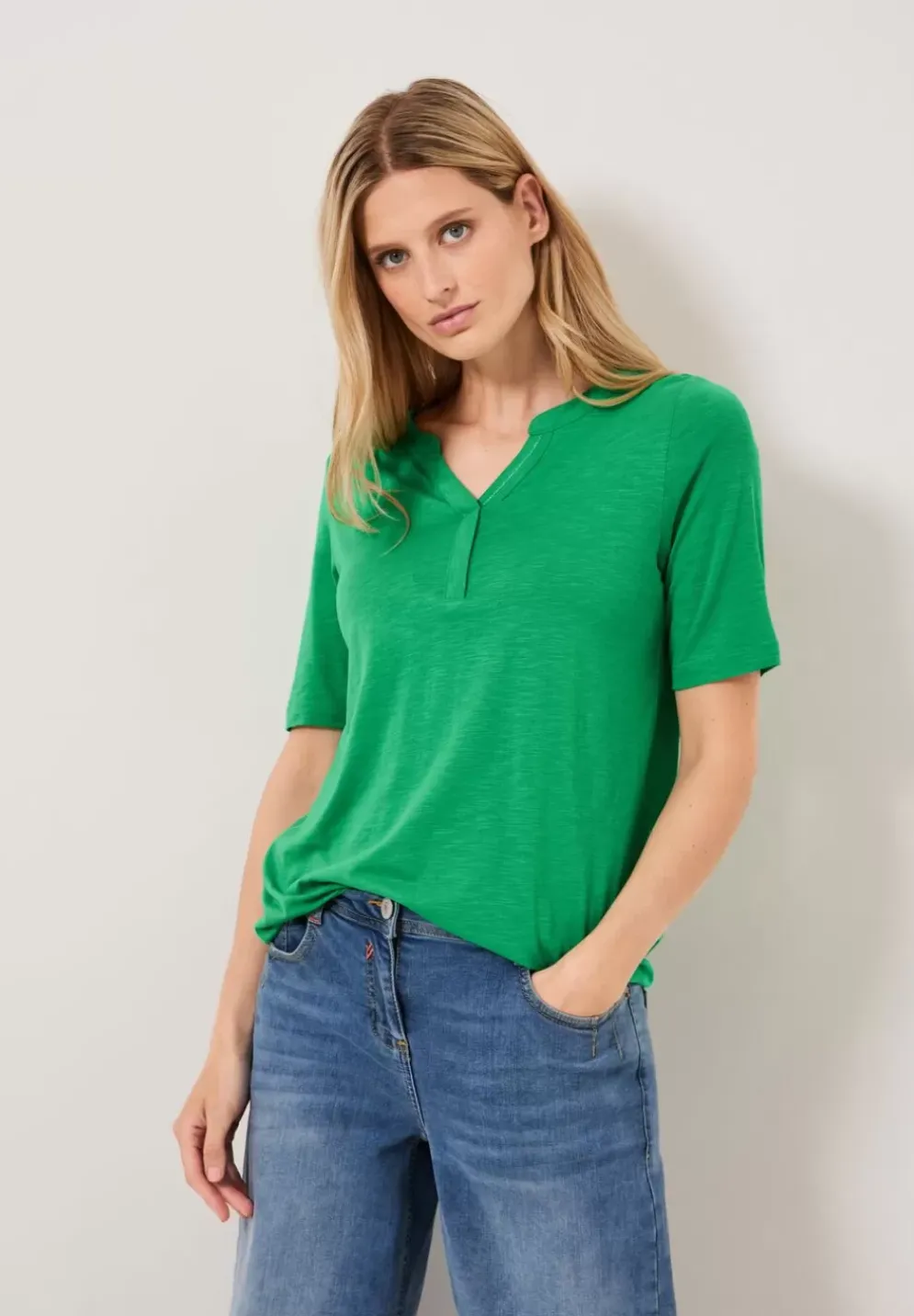 T-Shirt Mit Elastiksaum