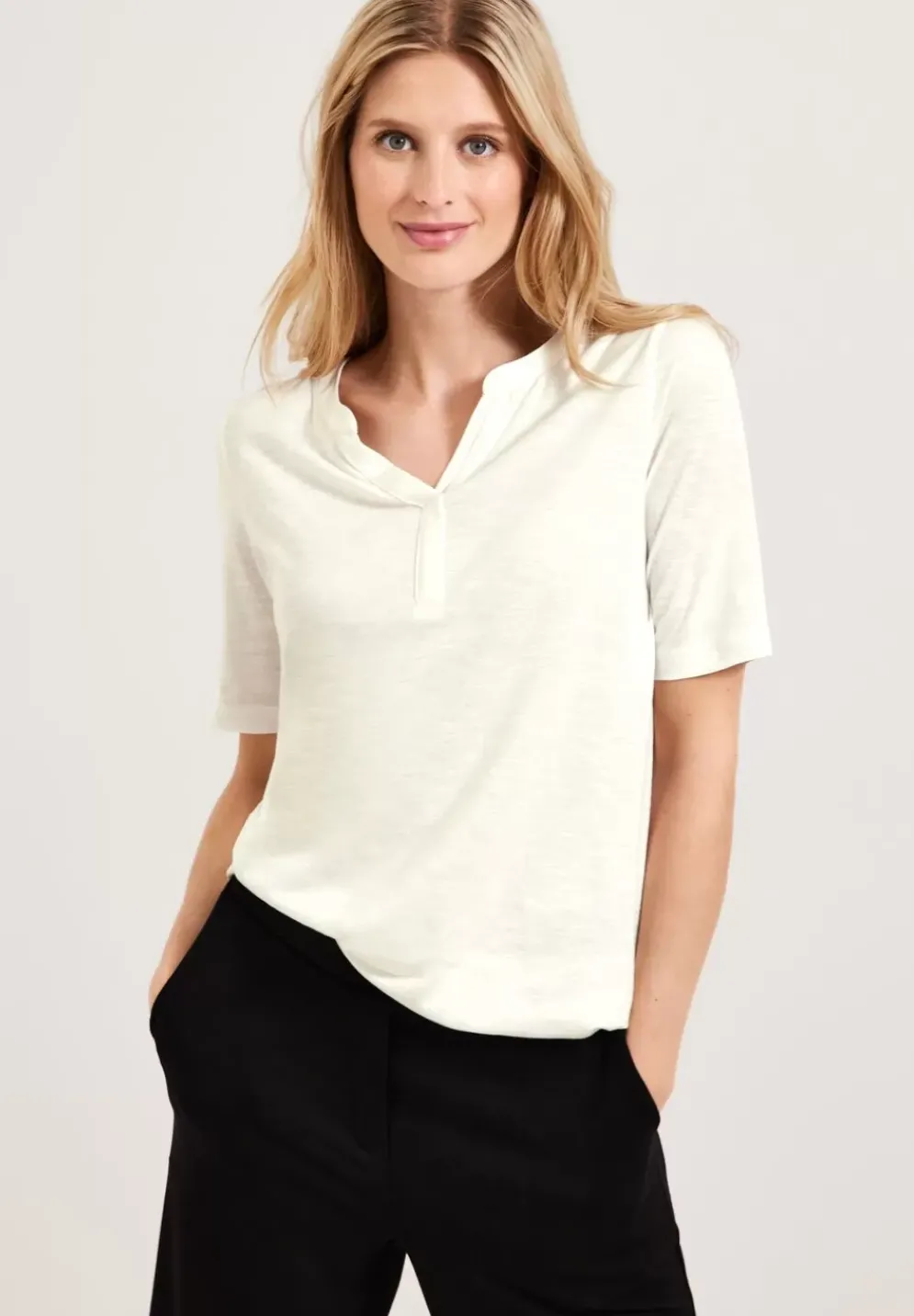 T-Shirt Mit Elastiksaum