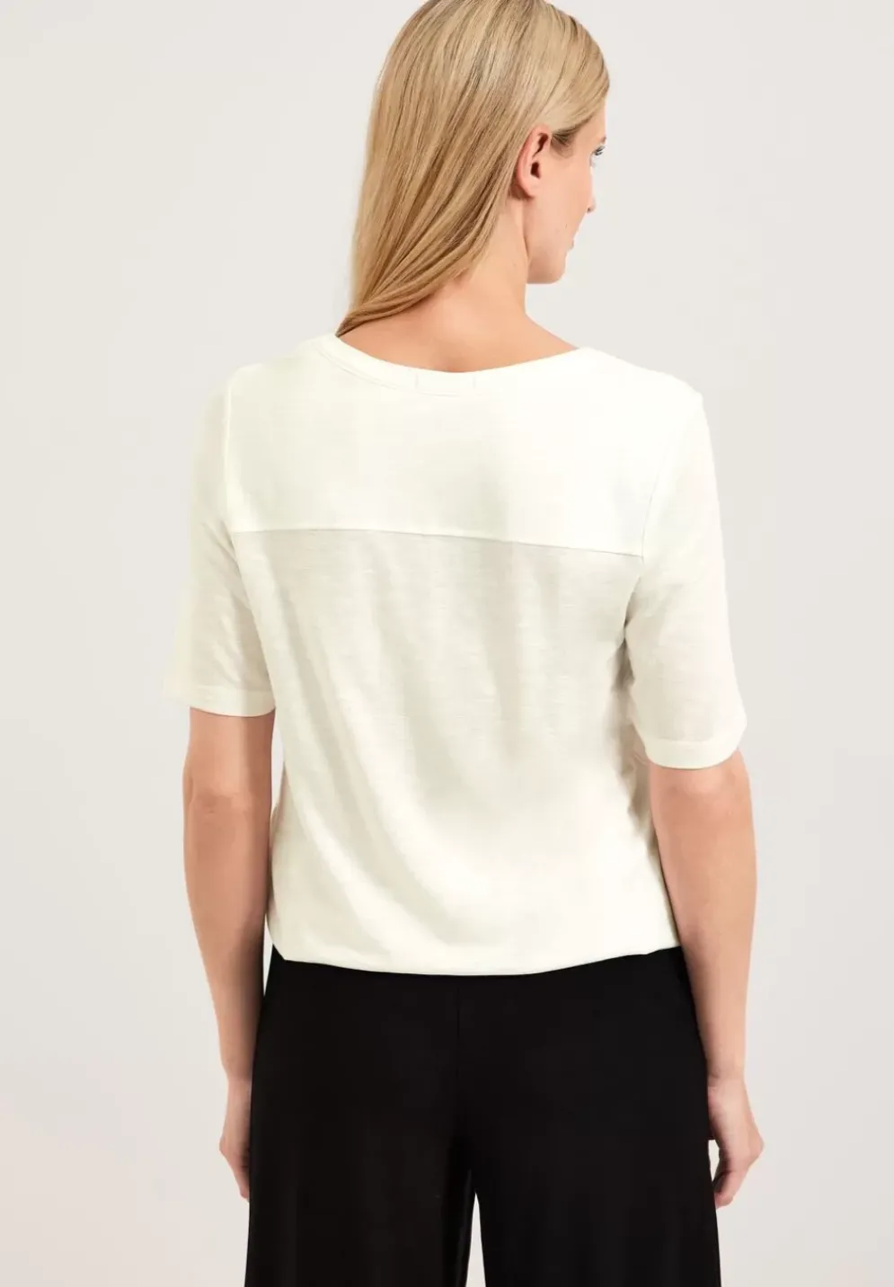 T-Shirt Mit Elastiksaum