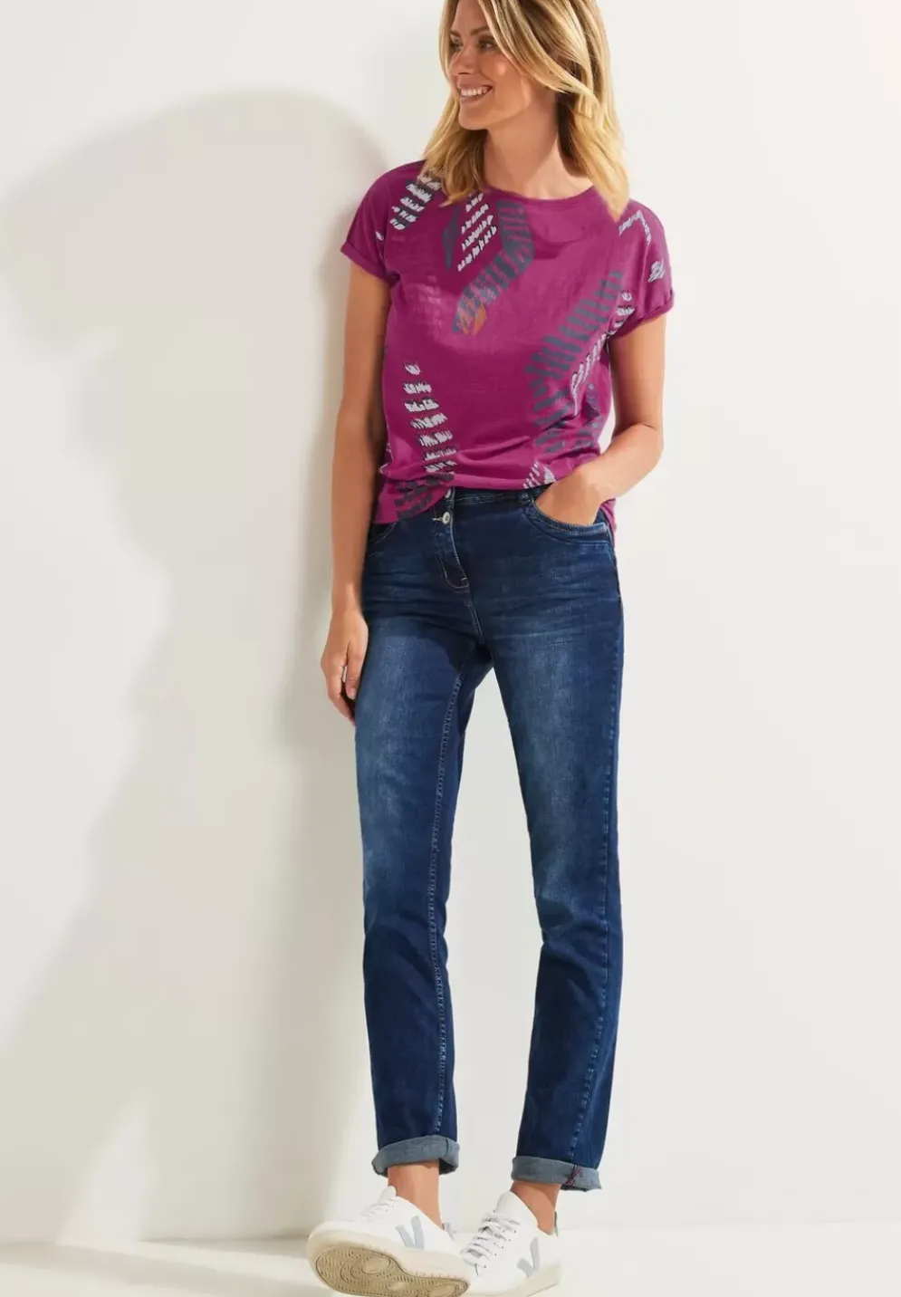 T-Shirt Mit Grafischem Print