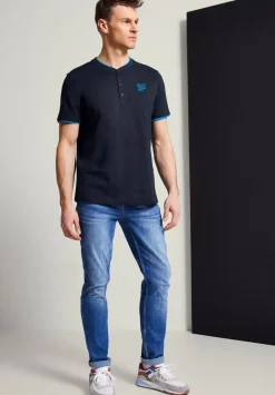 T-Shirt Mit Henleyausschnitt