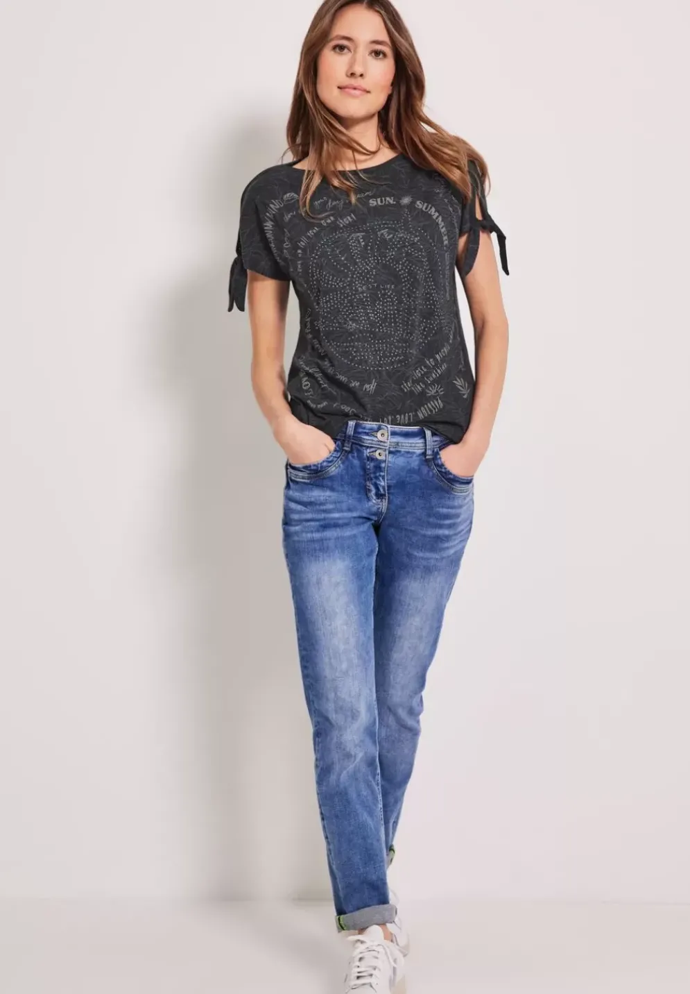 T-Shirt Mit Knotendetail