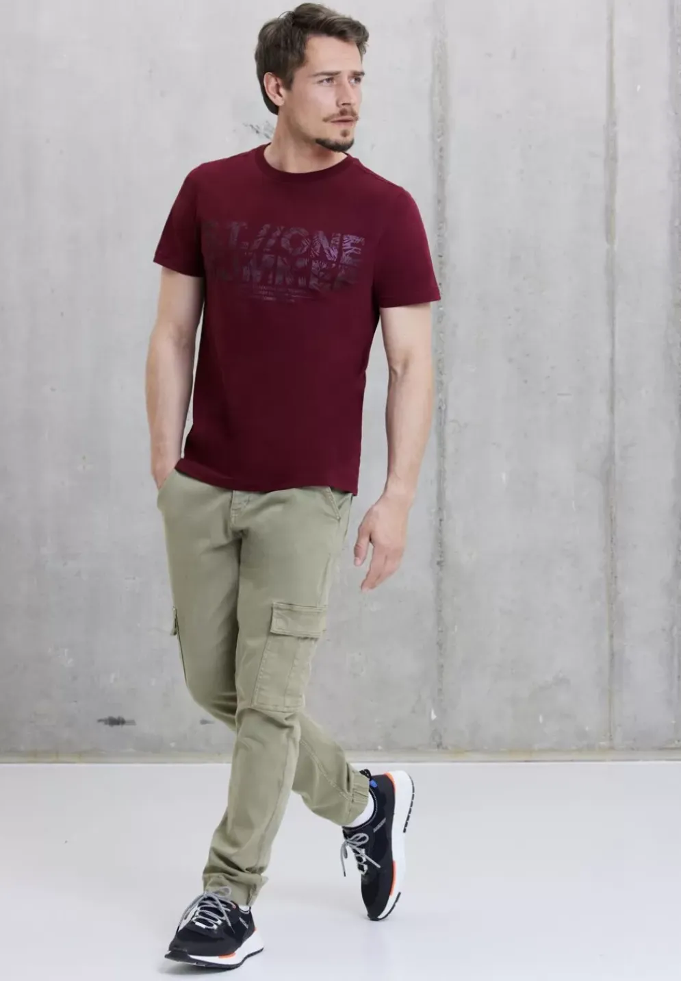 T-Shirt Mit Metallic Print