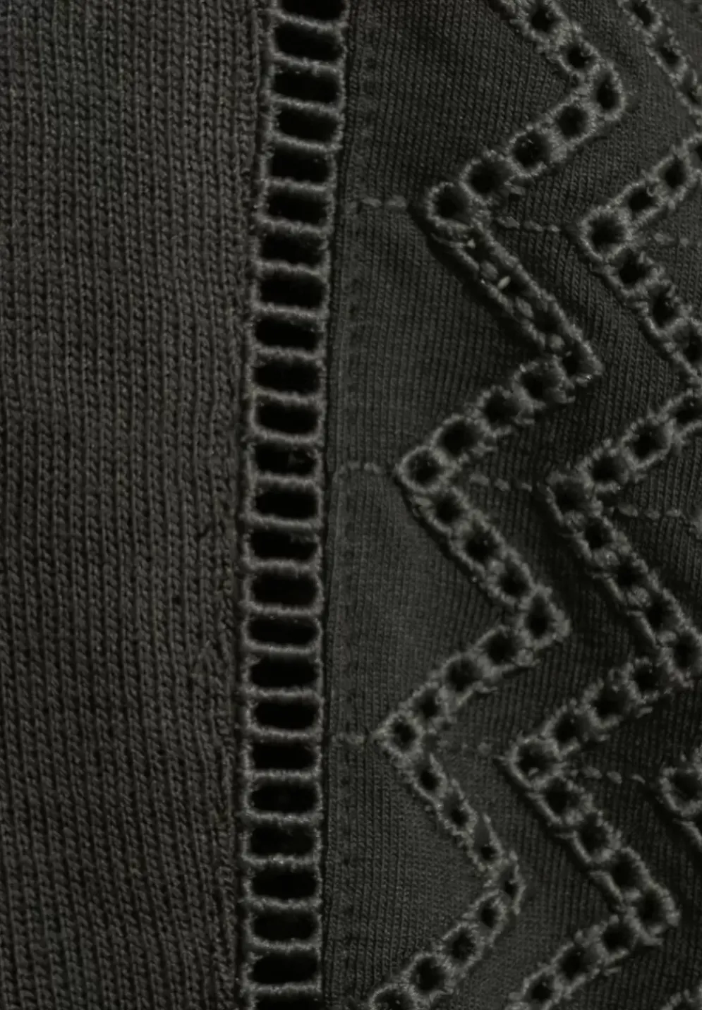 T-Shirt Mit Stickerei