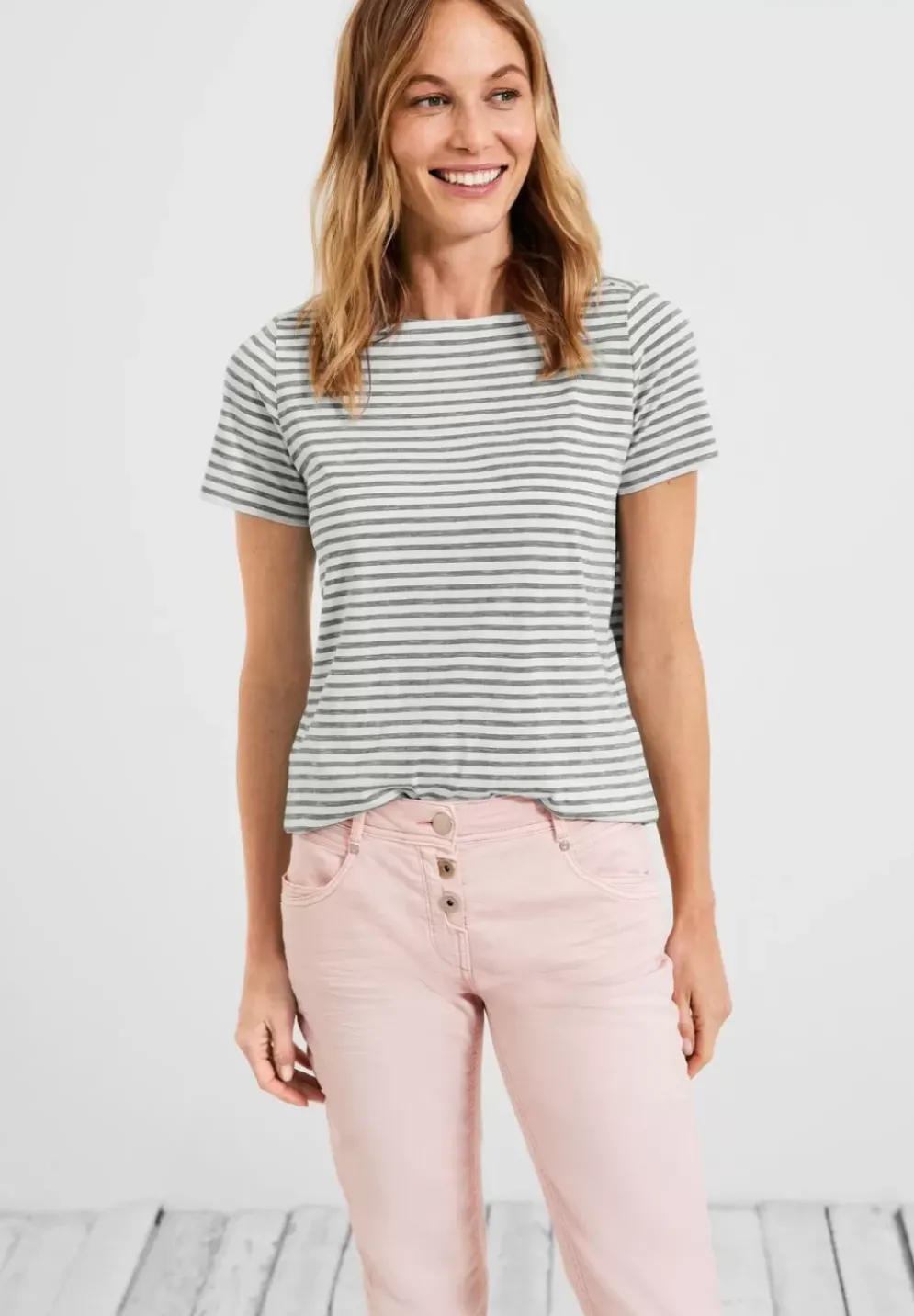 T-Shirt Mit Streifenmuster
