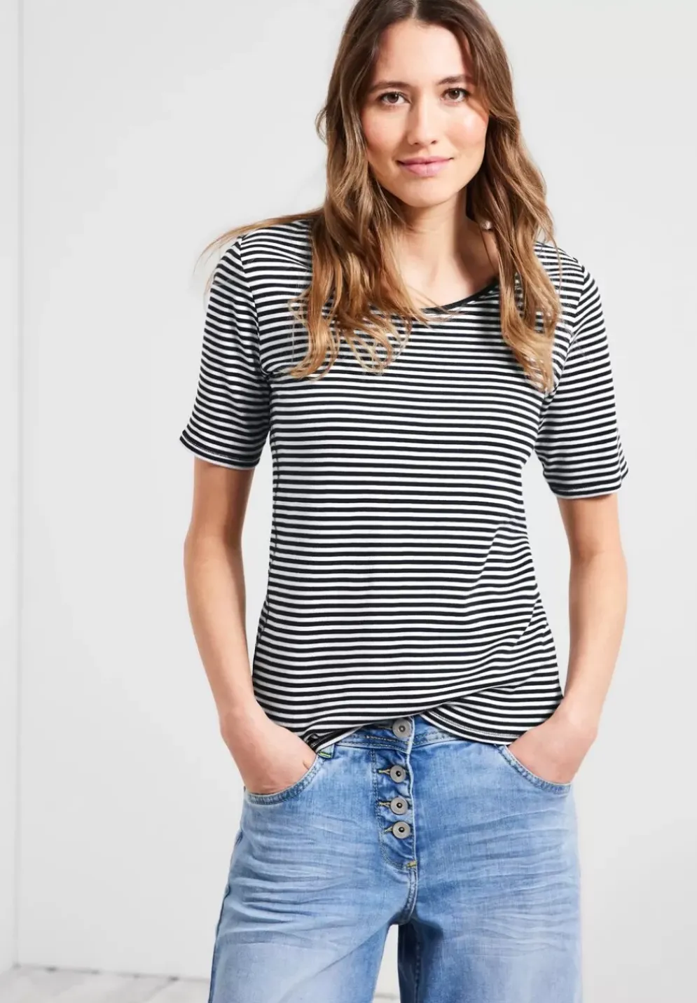 T-Shirt Mit Streifenmuster