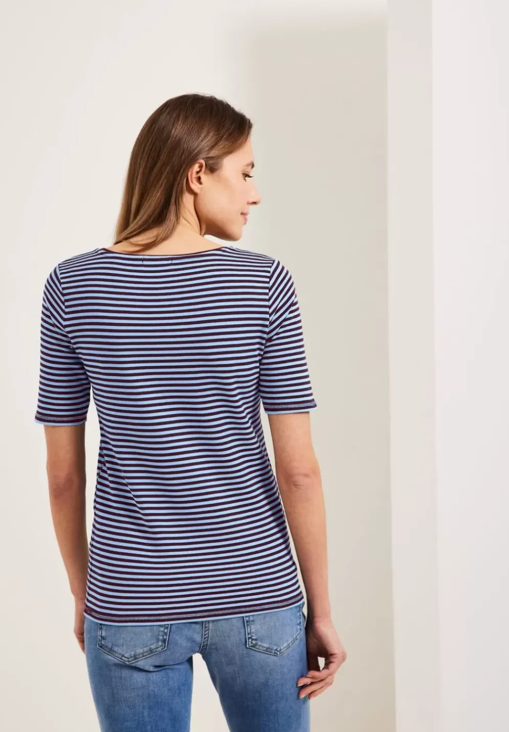 T-Shirt Mit Streifenmuster