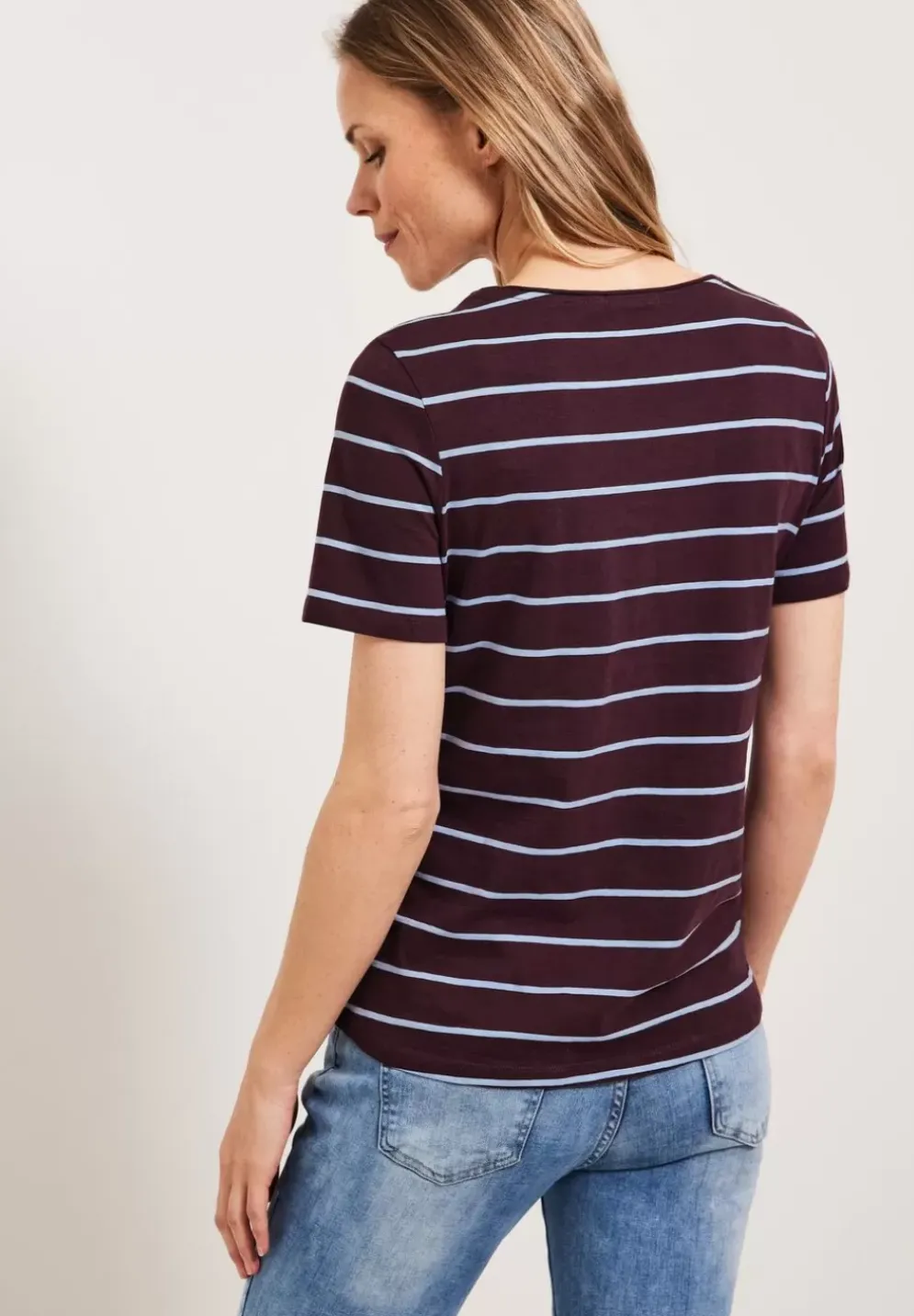 T-Shirt Mit Streifenmuster
