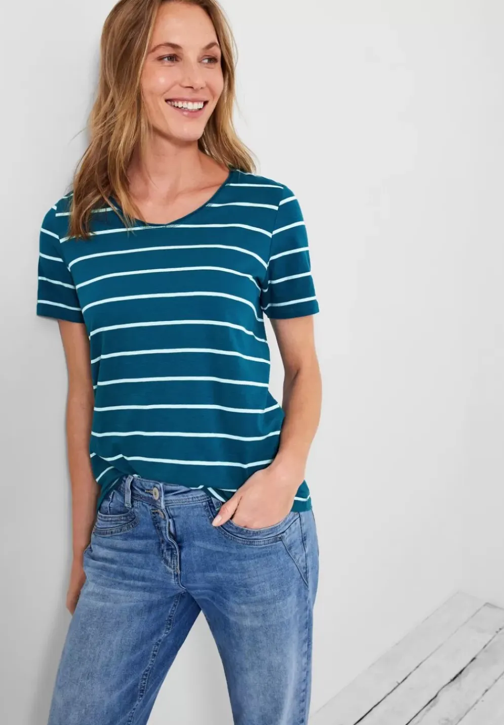 T-Shirt Mit Streifenmuster