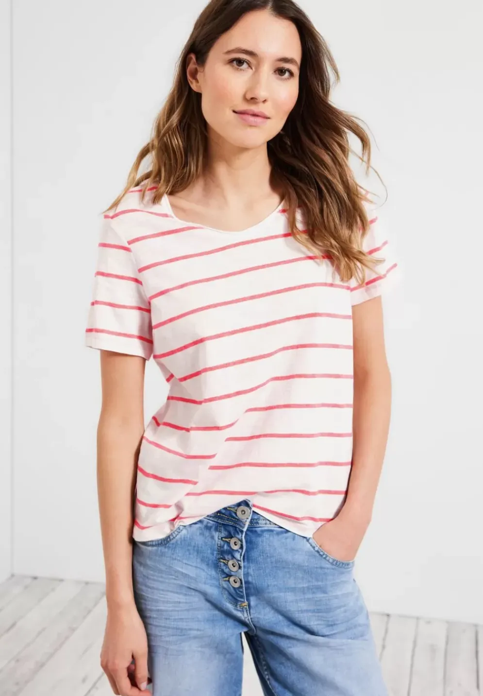 T-Shirt Mit Streifenmuster