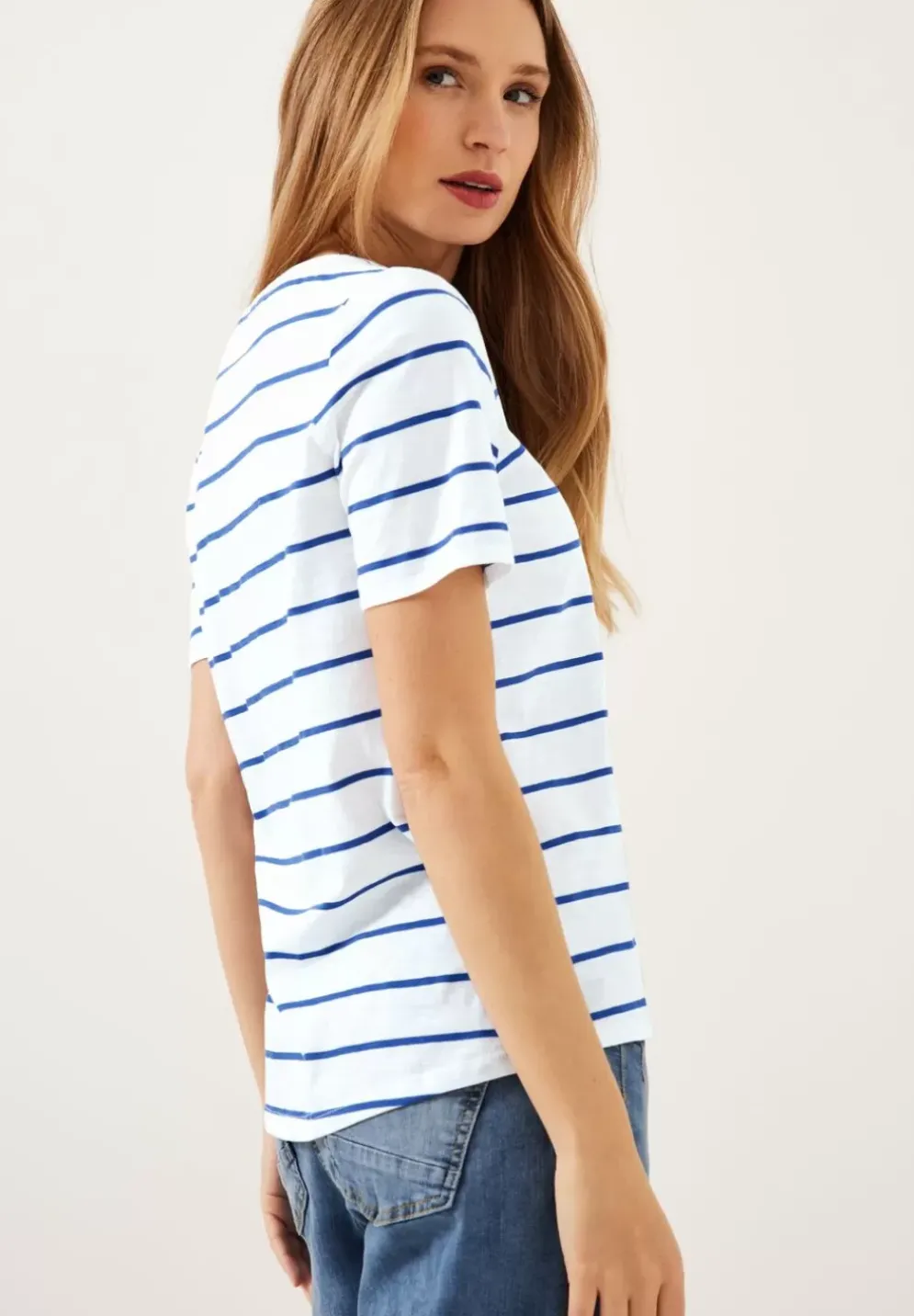 T-Shirt Mit Streifenmuster