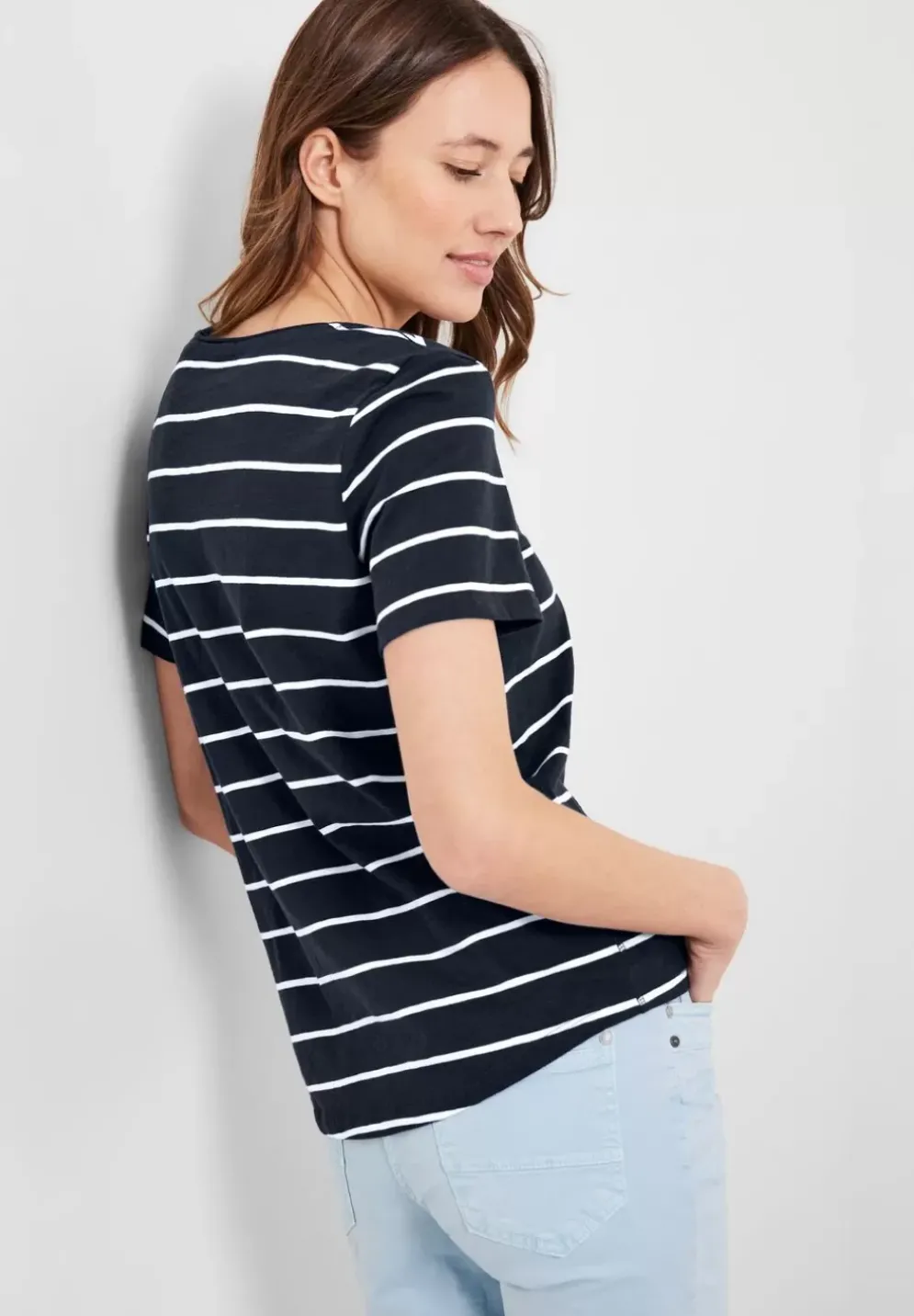 T-Shirt Mit Streifenmuster