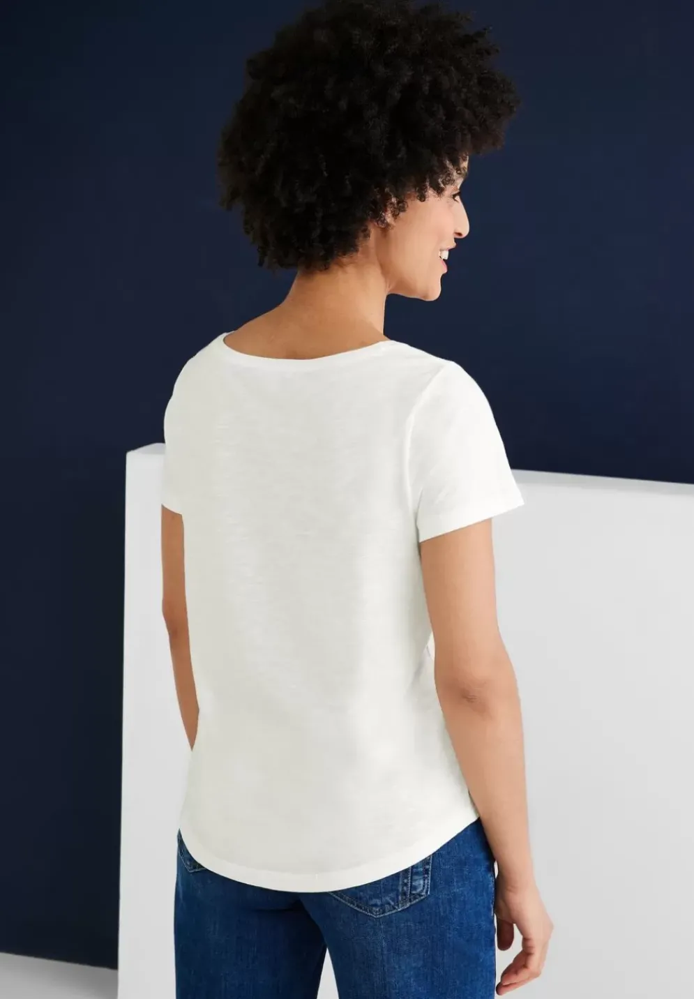 T-Shirt Mit V-Ausschnitt