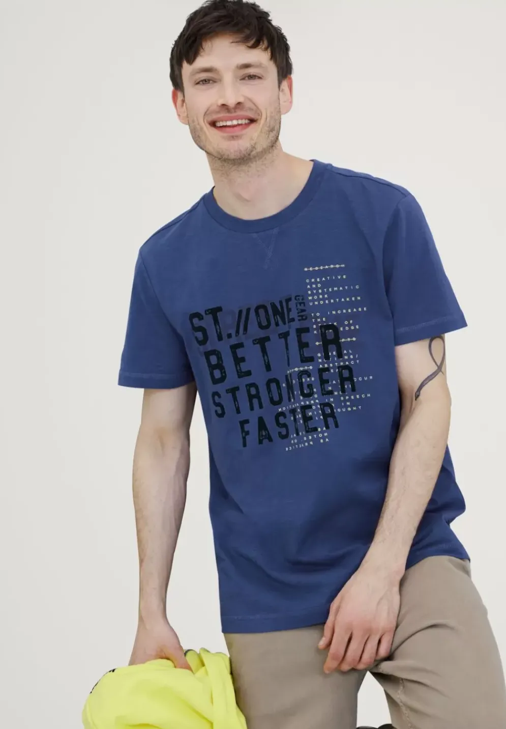 T-Shirt Mit Wordingprint