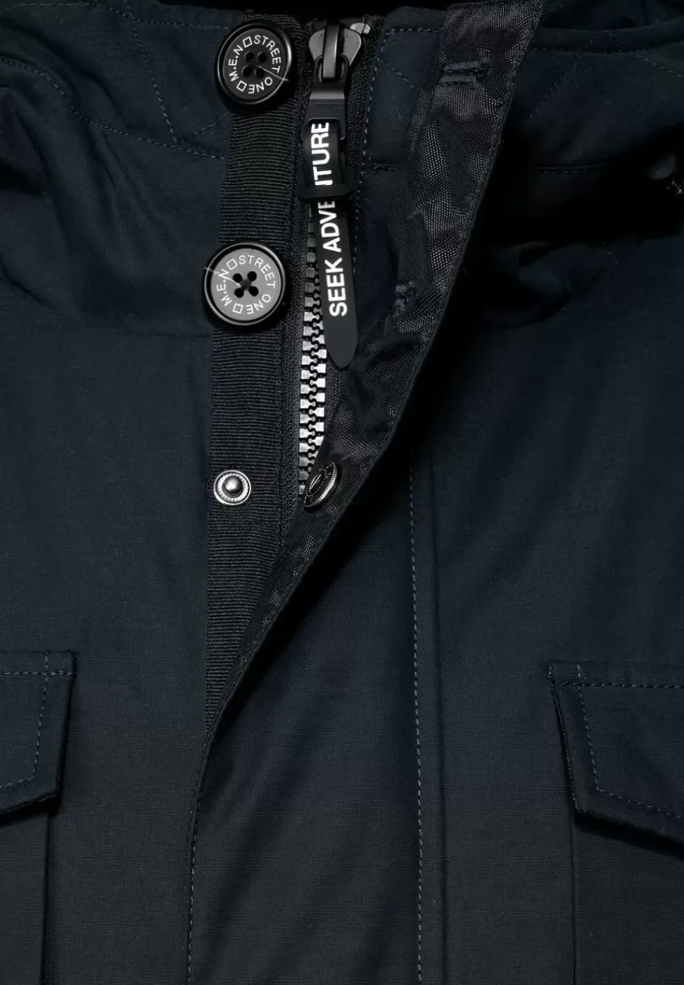 Winterjacke Mit Kapuze